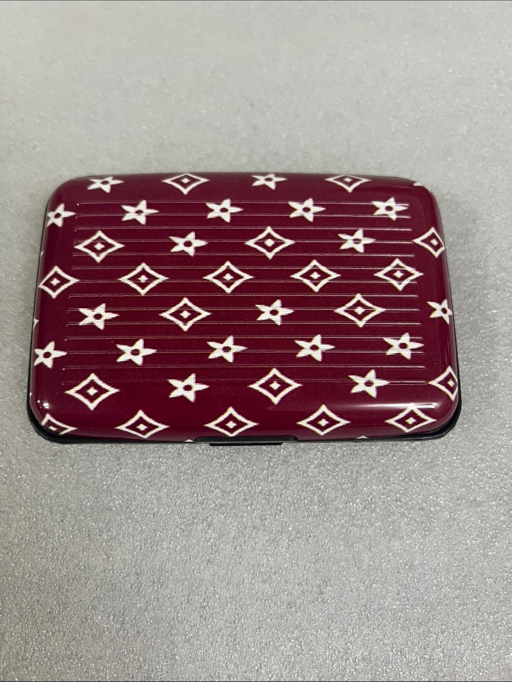 Burgundy Patterned Card Case Wallet Plastic
